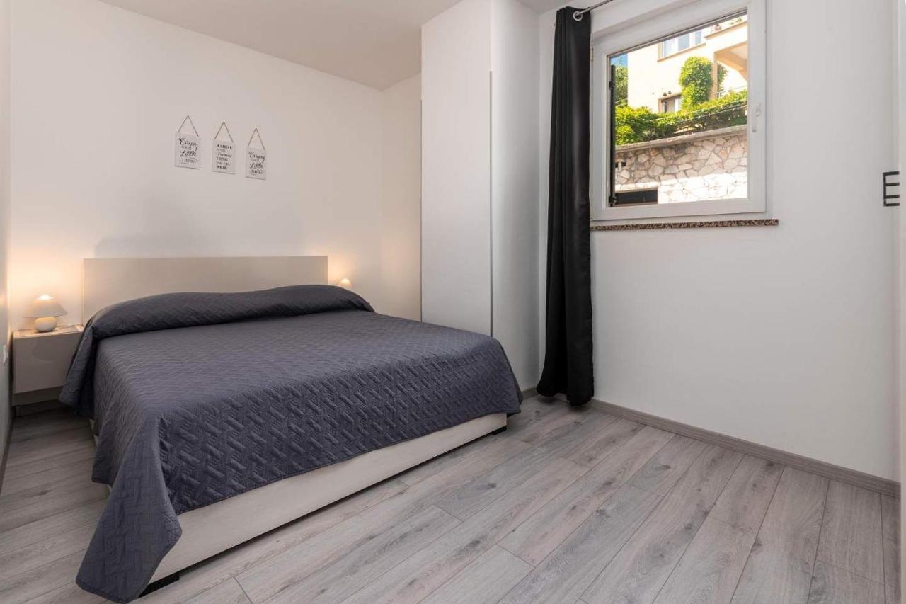 Apartmani Astrid 拉巴克 外观 照片