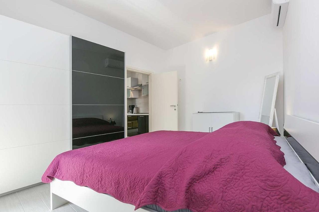 Apartmani Astrid 拉巴克 外观 照片