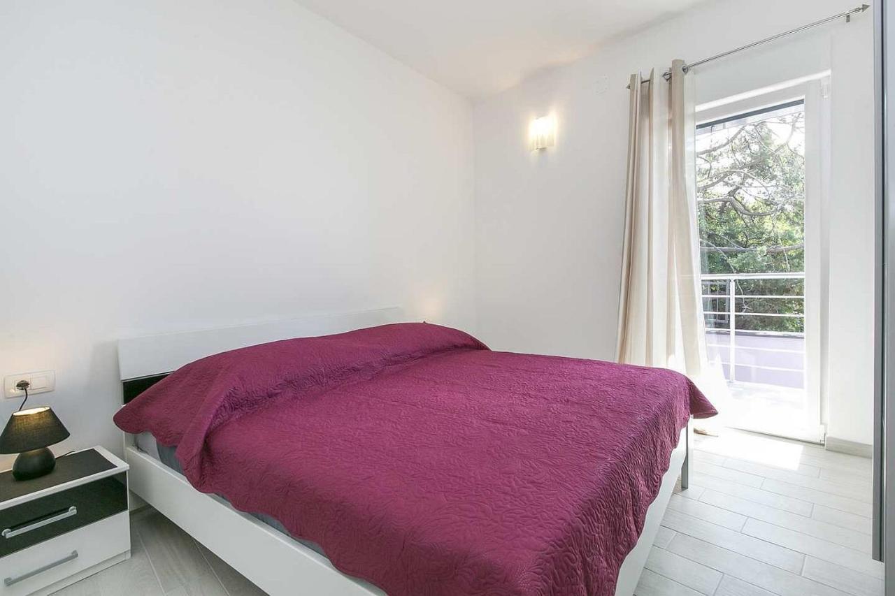 Apartmani Astrid 拉巴克 外观 照片